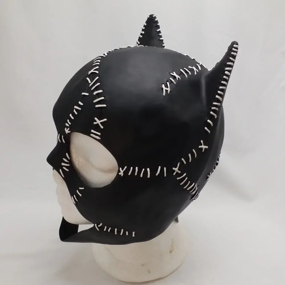 Vintage 1992 Batman Returns Catwoman Rubber Mask Michelle Pfeiffer DC Comics Cos
